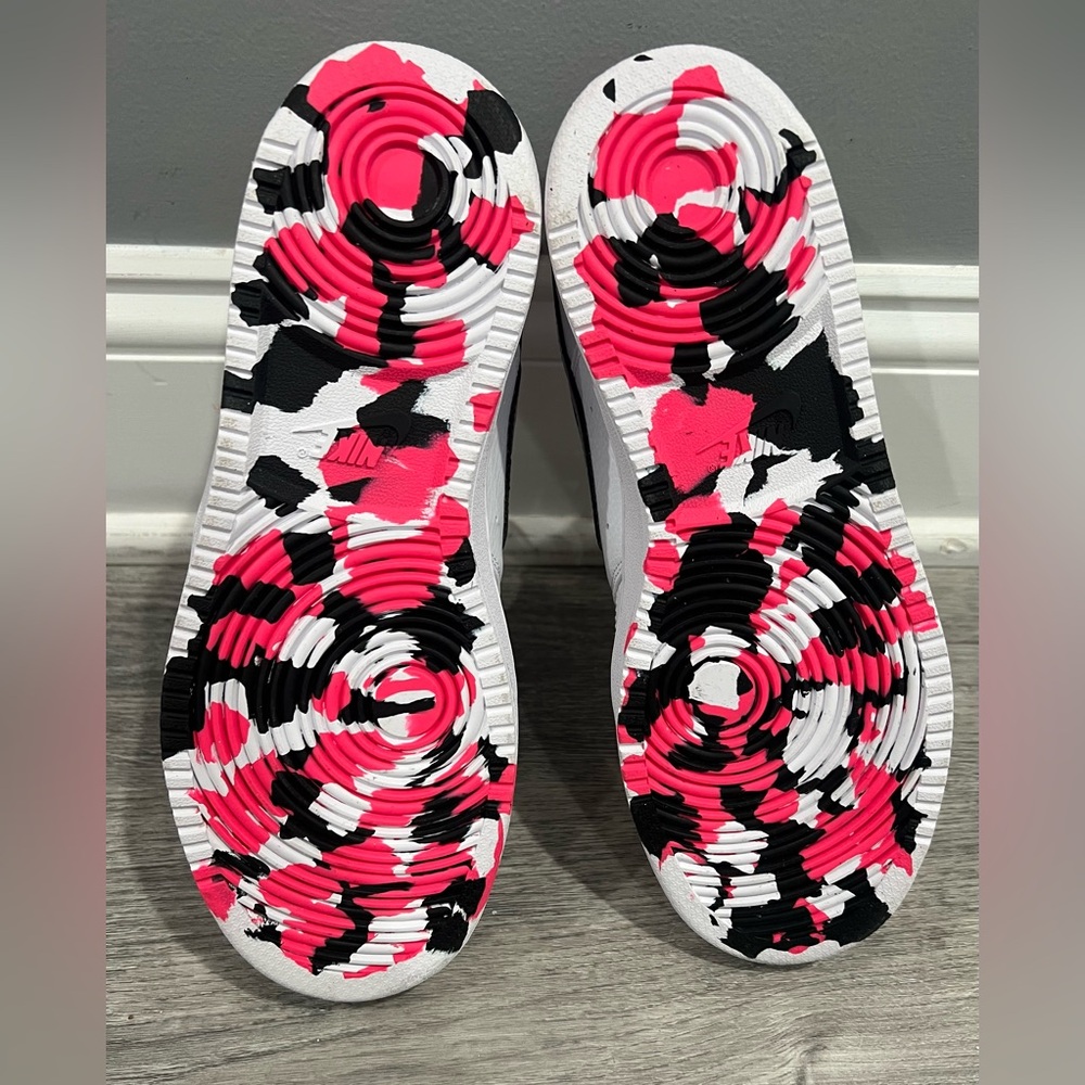 Nike Women’s Court Vision Low White with Hyperpink - Picture 6 of 6